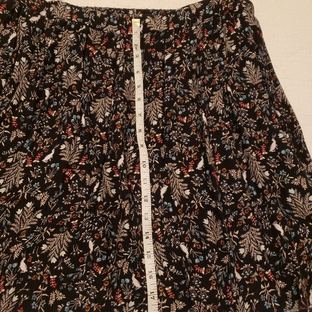 Old navy spring mini skirt size large